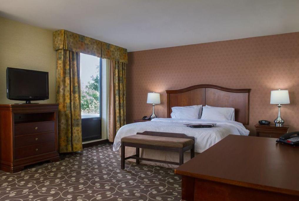 Отель Hampton By Hilton Братлборо Экстерьер фото